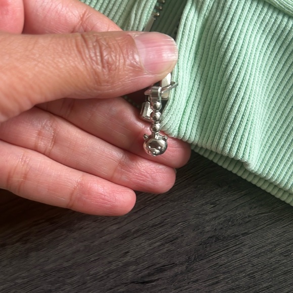 Teddy Fresh - WOMEN'S CLASSIC ZIP HOODIE - Picture 7 of 8